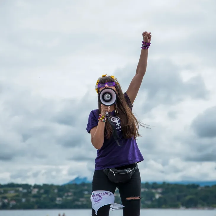 Engagement – Violette à Lunettes
